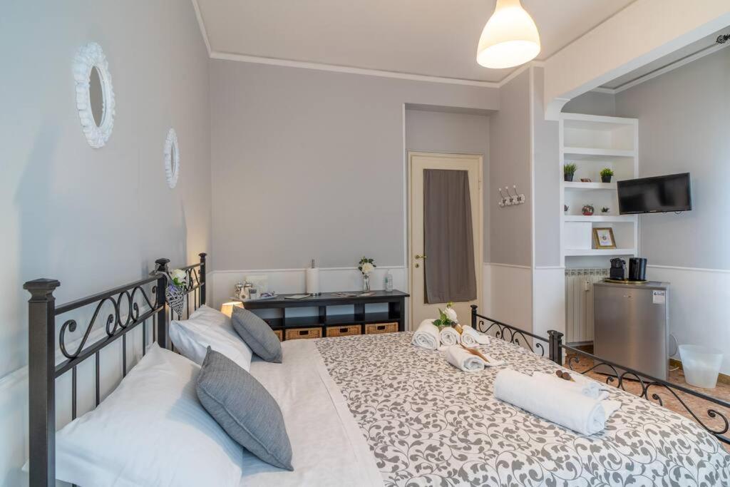 Terrazze Italiane City Center - White Apartment Verona Exterior photo